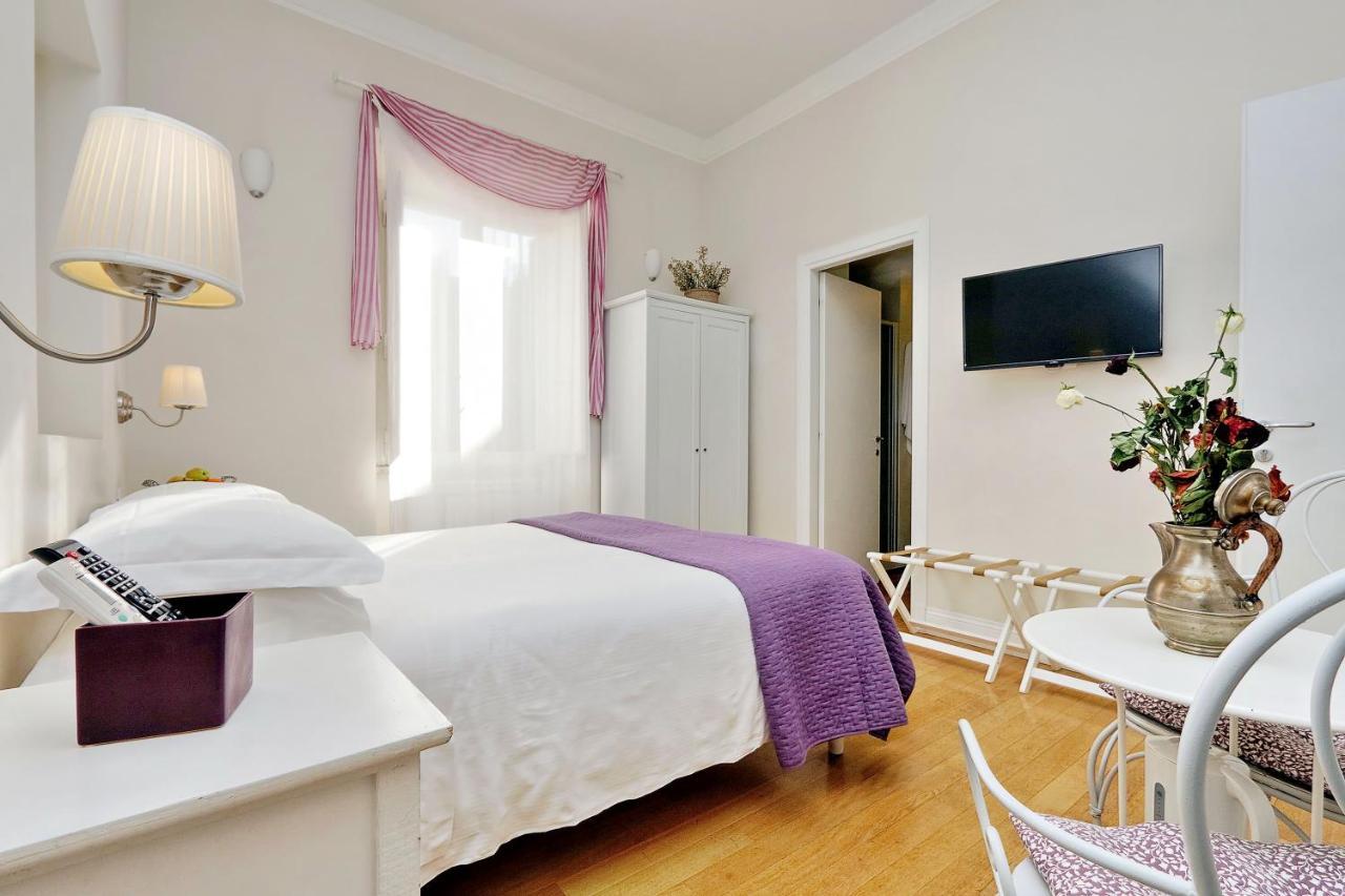 Guest House Amaranto Romano Exterior photo